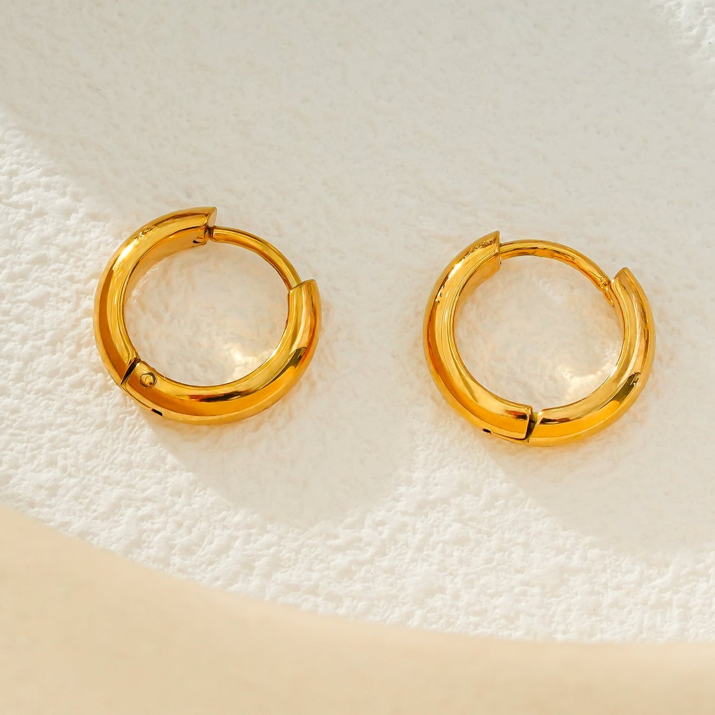JAANBERG Gold: Mid Width Smooth Finish Mini Hoops for Day-to-Night Elegance