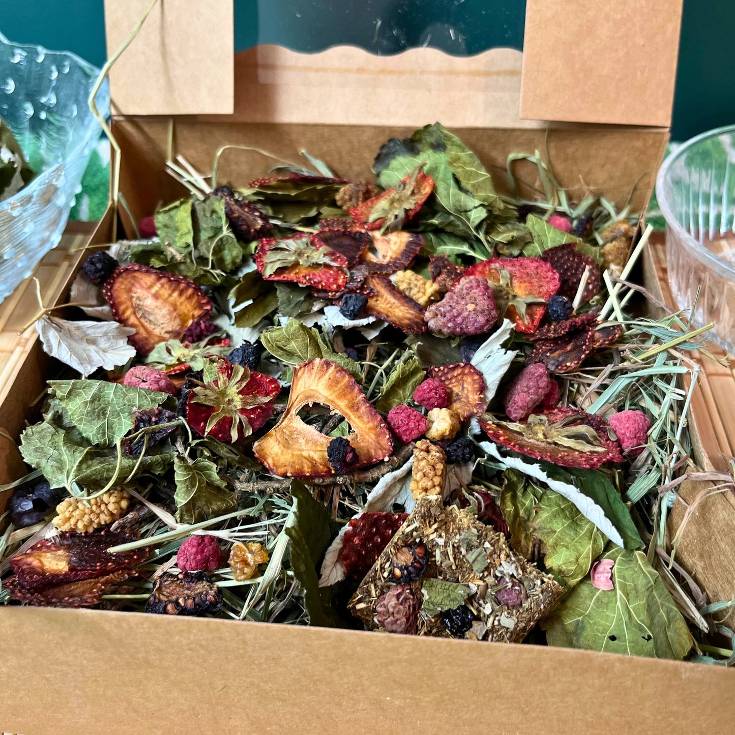 Very Berry Small Animal Forage Box