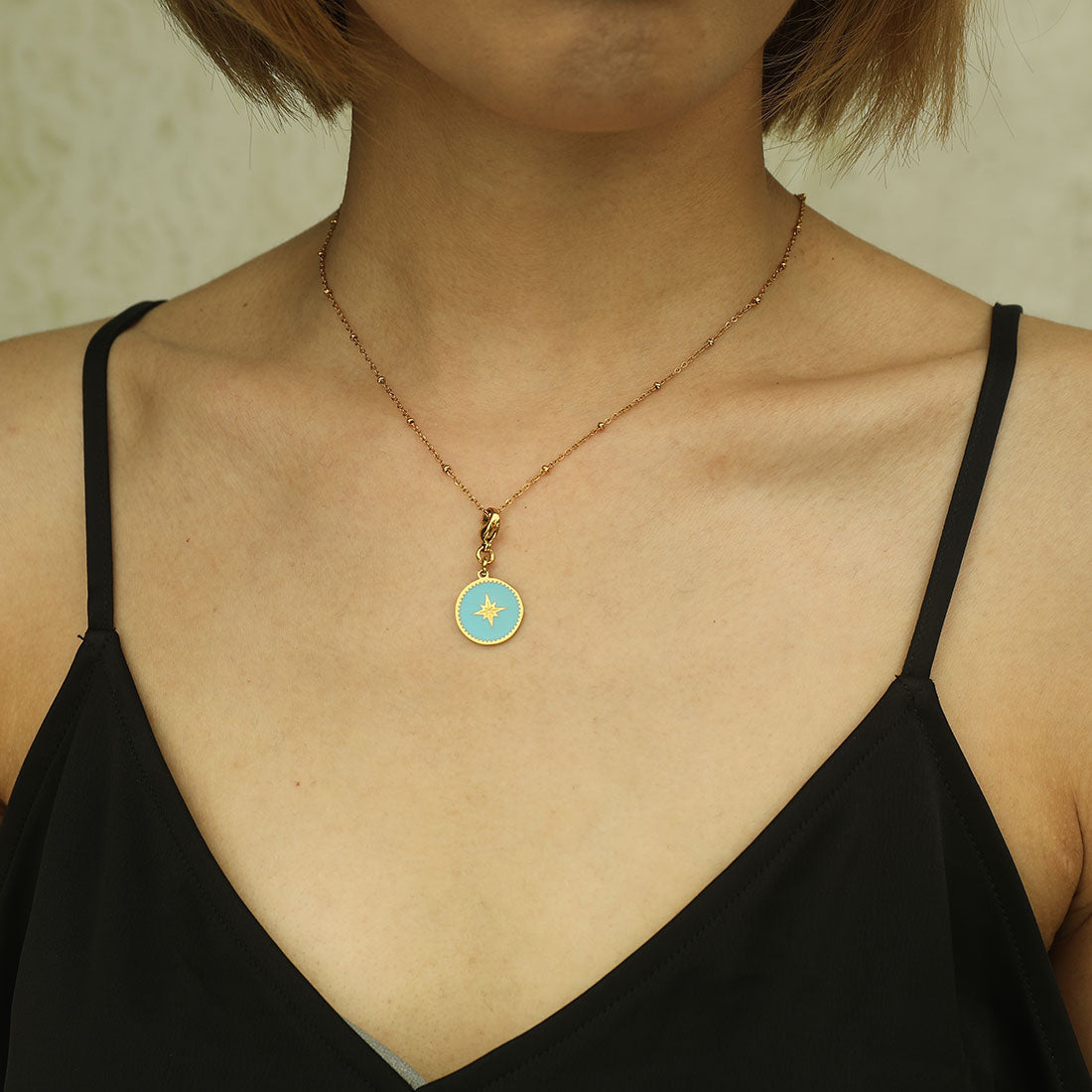 KAILA WHITE Charm Gold