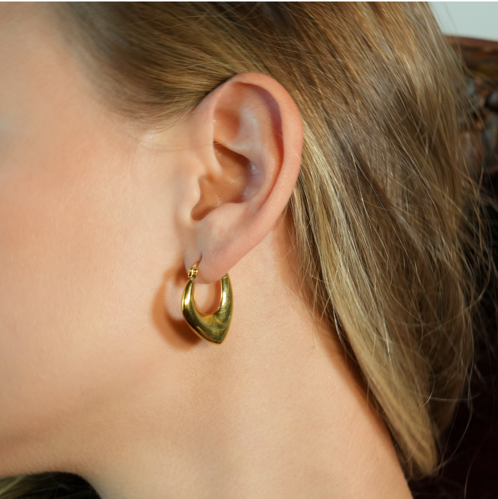 KAMIRA Gold: Asymmetrical Geometric Hoop Earrings