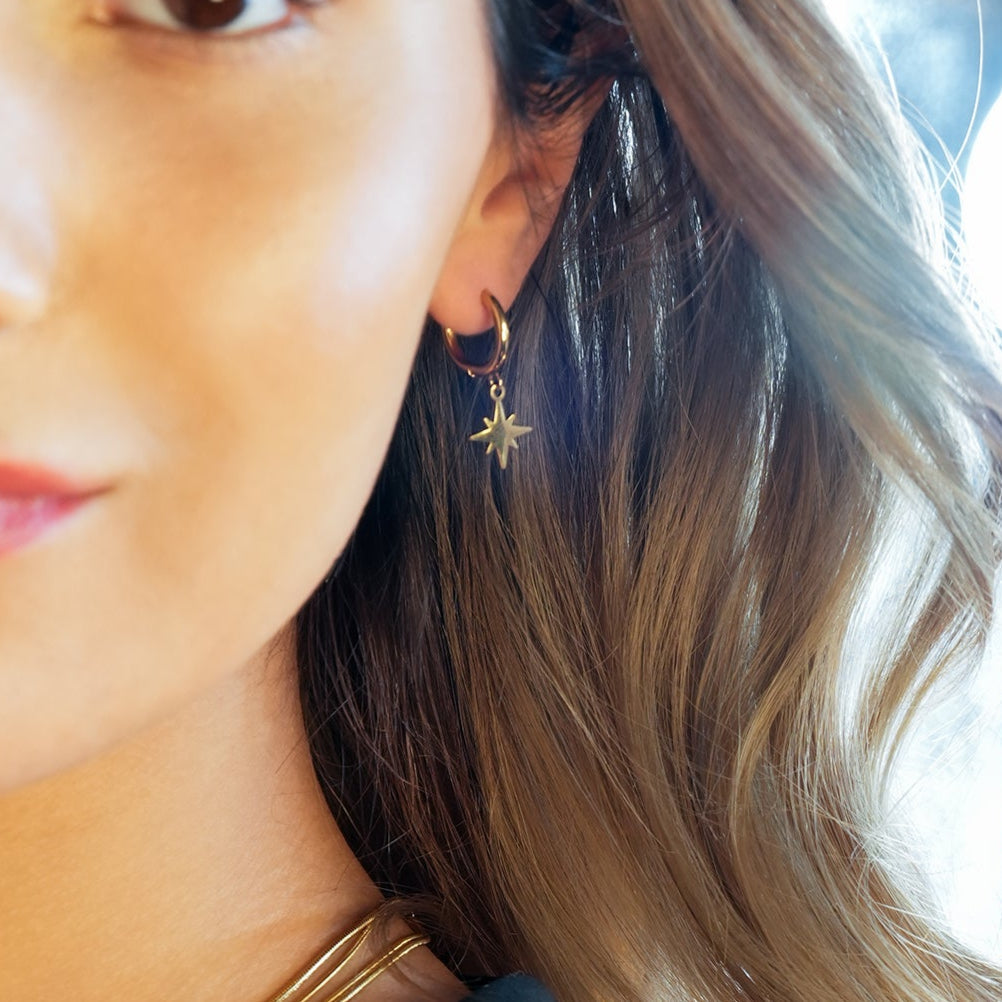 KAYLIN Gold: Mini Hoops with Star Charm Earrings