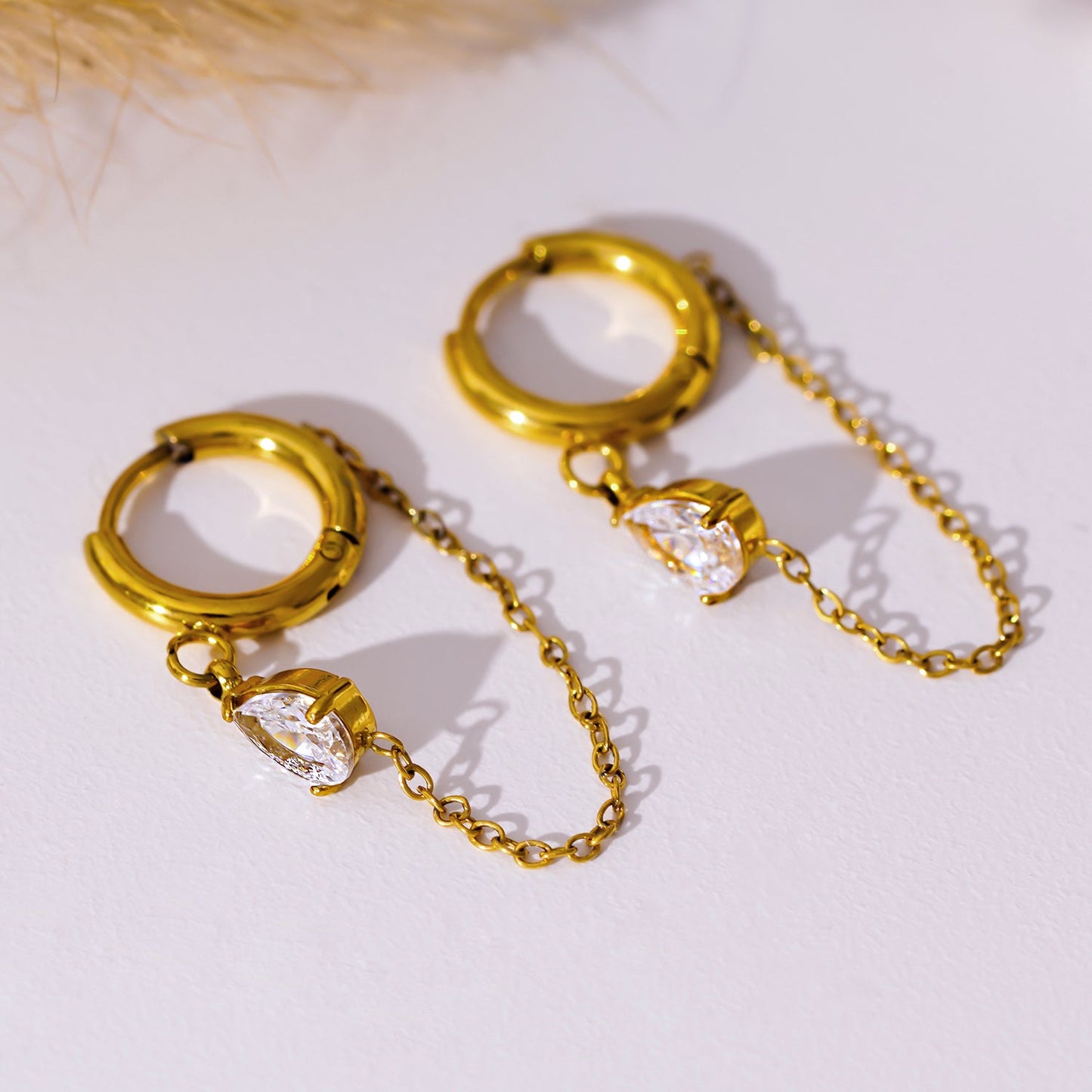 KAZUKA: Hoop Earrings with Pear-Shaped Zirconia Charm and Dainty Chain
