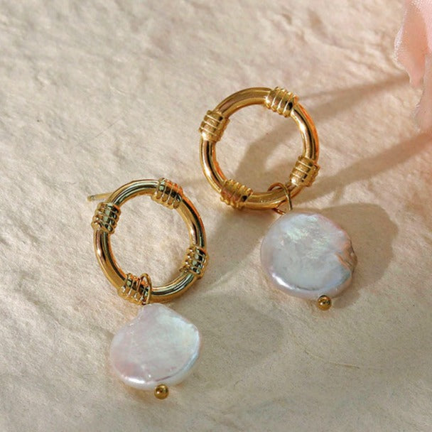 KINSLEY Natural Freshwater Pearl Earrings