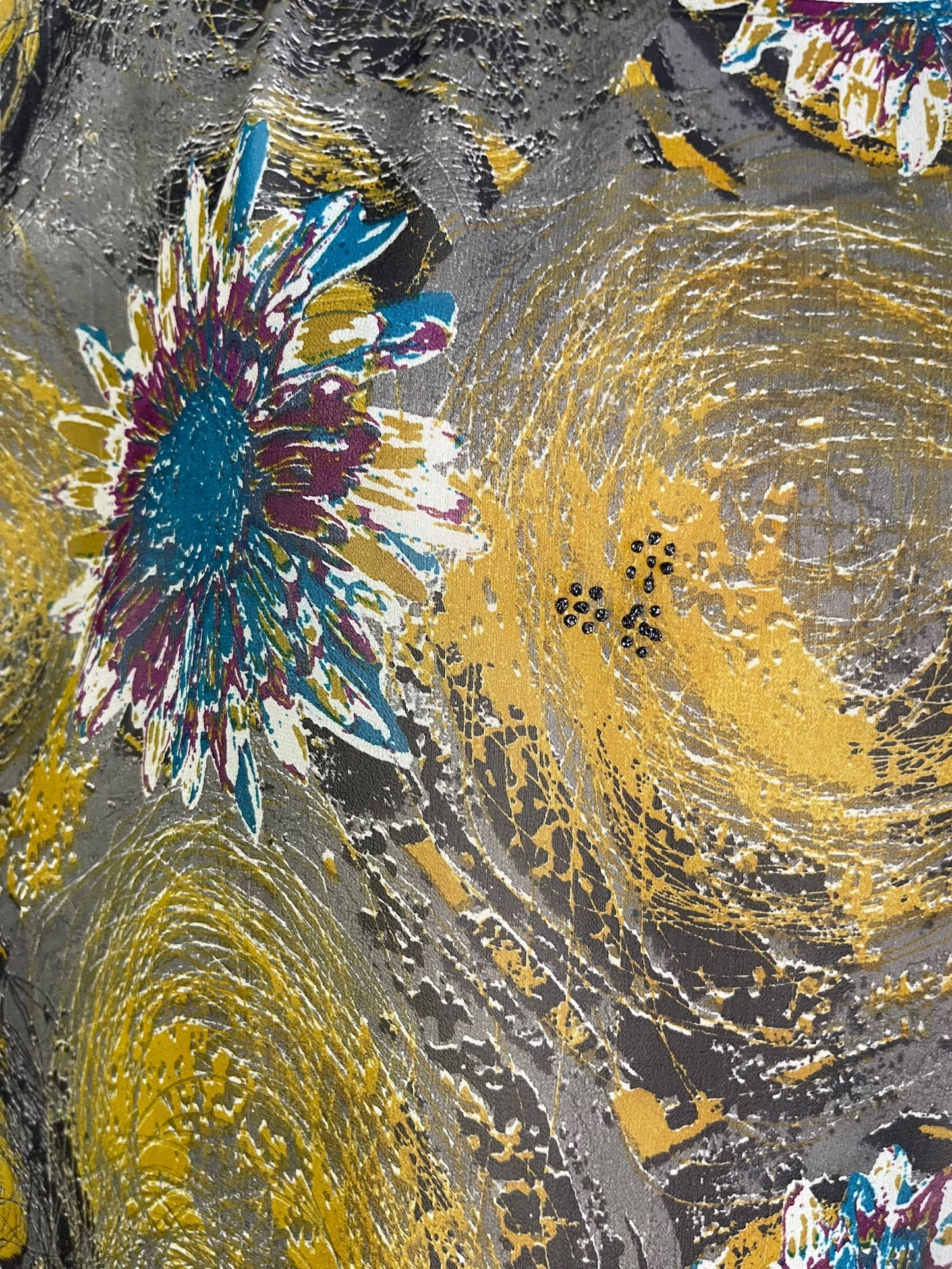 PRG6322 Sheer Avatar Pure Silk Side Slit Top