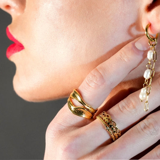 PERLA: Vintage Inspired Multi Staked Ring with Solitaire Zirconia Gemstone