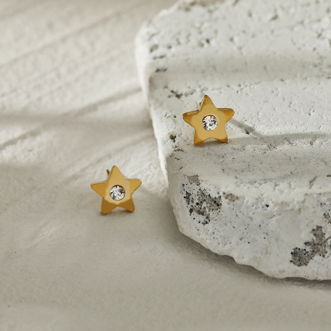 LAYLA Stud Earrings