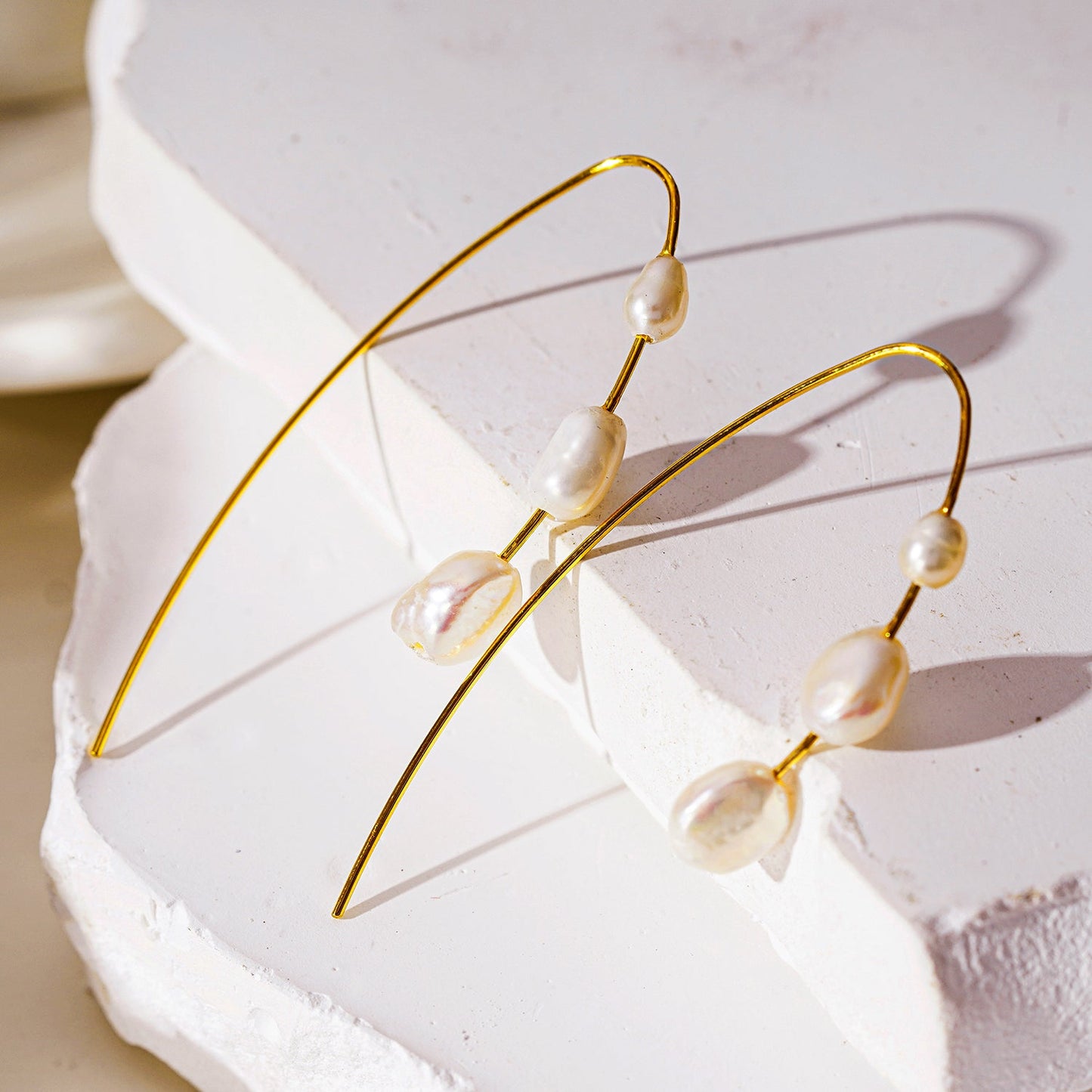 Style: LISANNE: Geometric Shaped Modernist Hoop Earring with a Trio of Fresh-Water Pearls