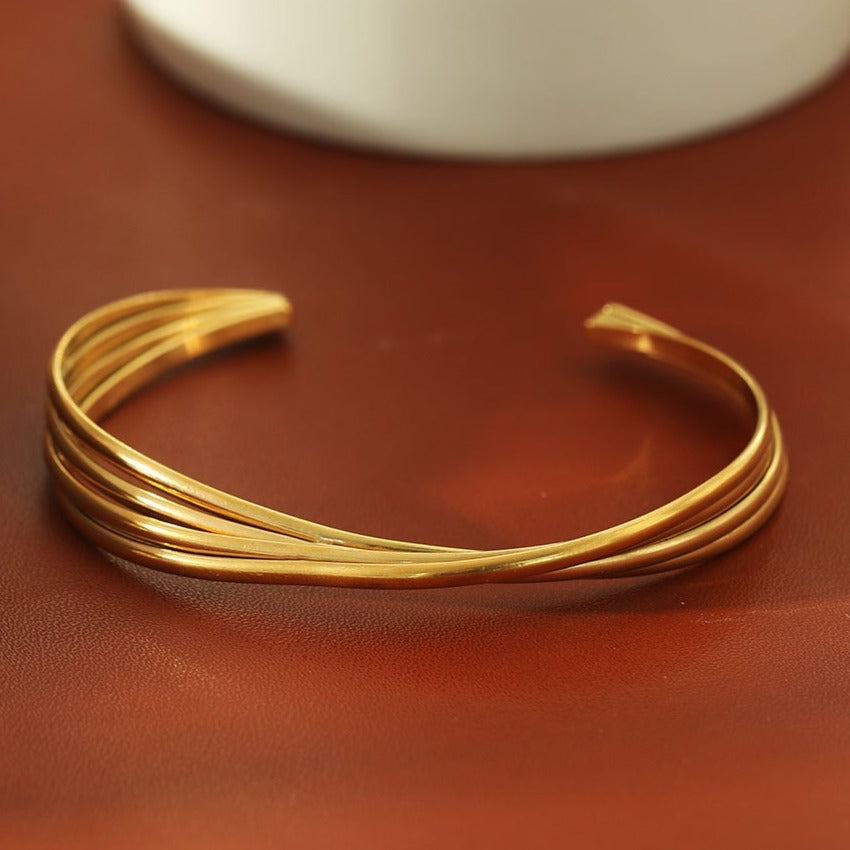 LIVIA Gold: Geometric Lines Bracelet