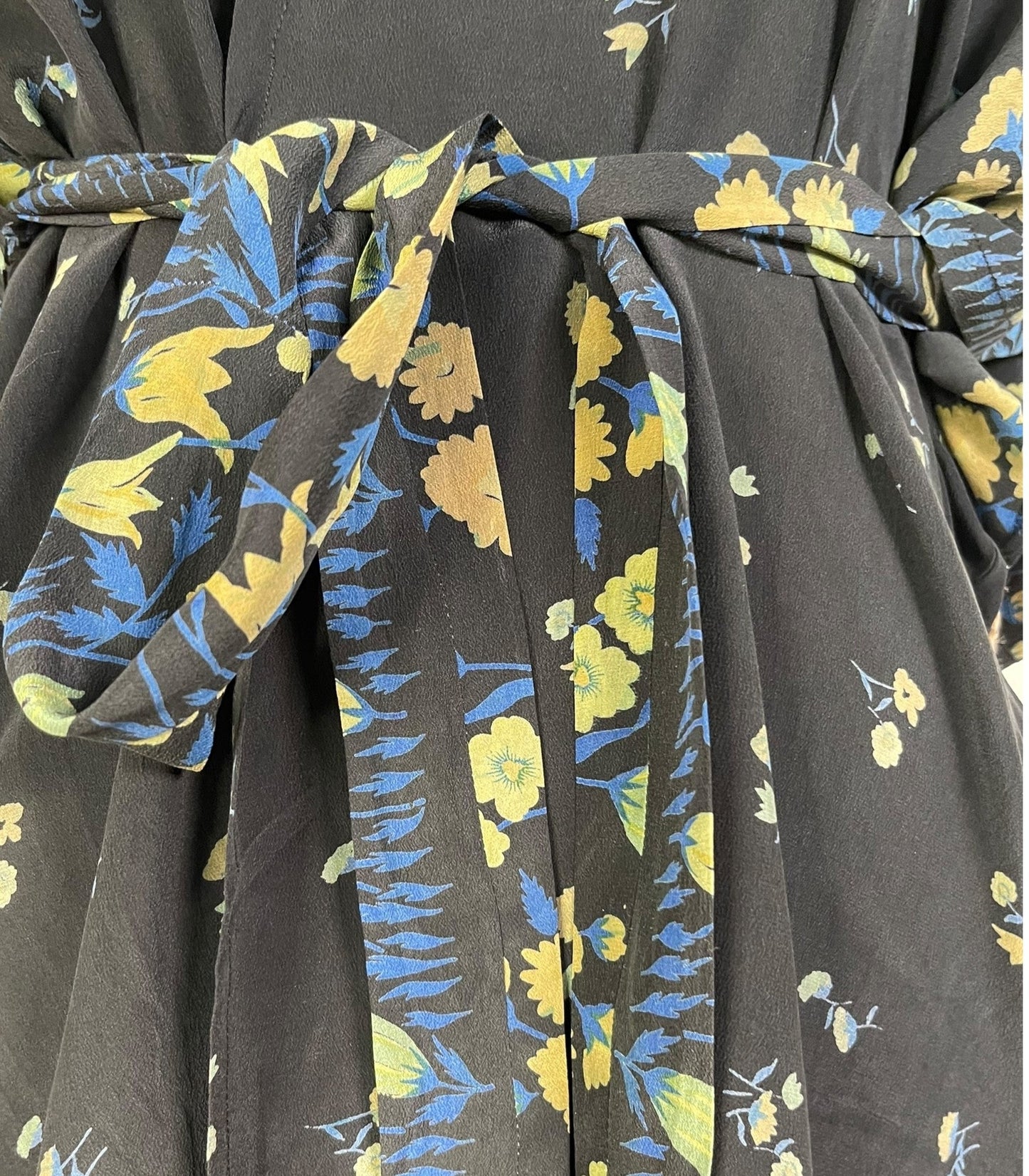 PRC6922 Avatar Pure Silk Kimono-Sleeved Jacket with Belt