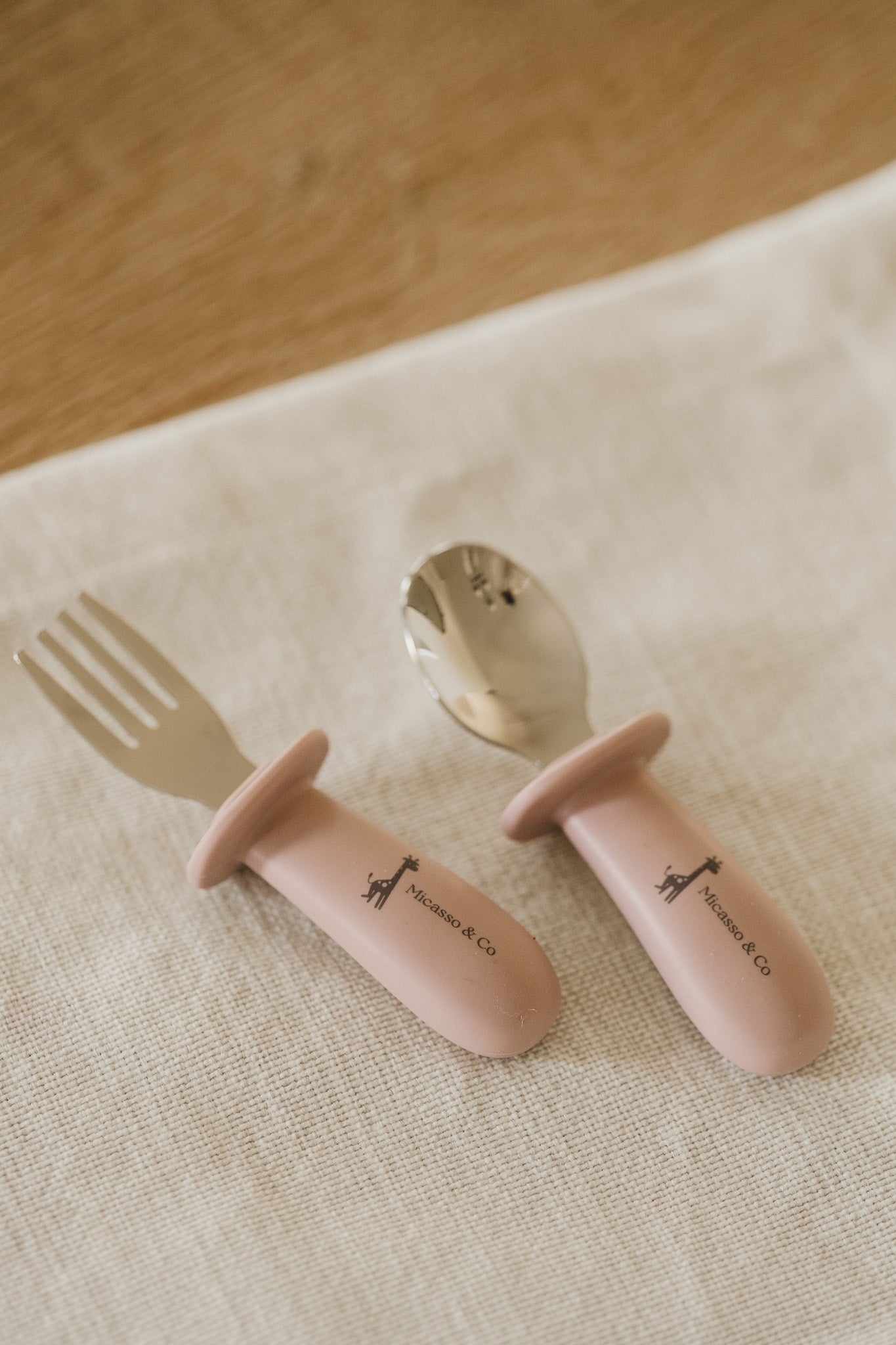 Ensemble de cuillère et fourchette en silicone et métal