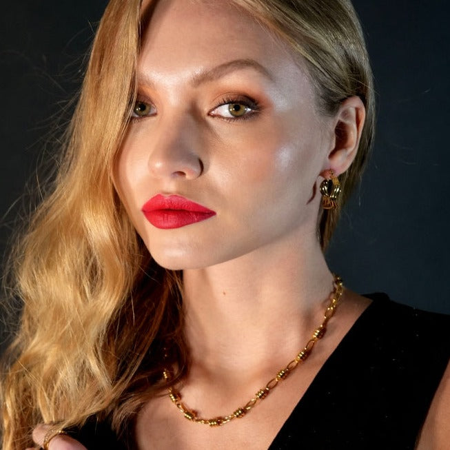 MAGENA Oval-Links & Adjoined Beads Statement Necklace