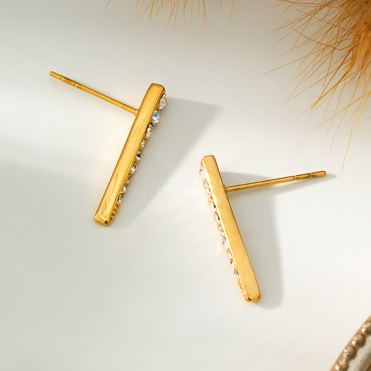 MAGNOLIA Gold: Minimalist Pavé Zirconia Embedded Bar Stud Earrings