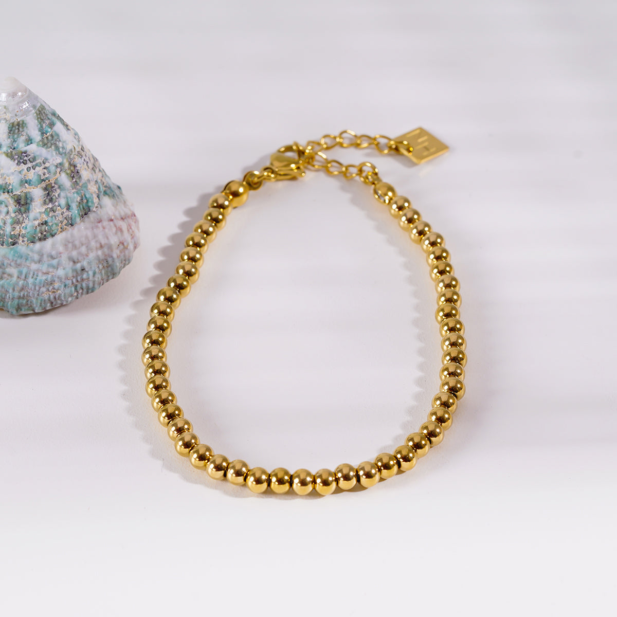 MANAMI Gold: Ball-Beads Contemporary Chain Bracelet