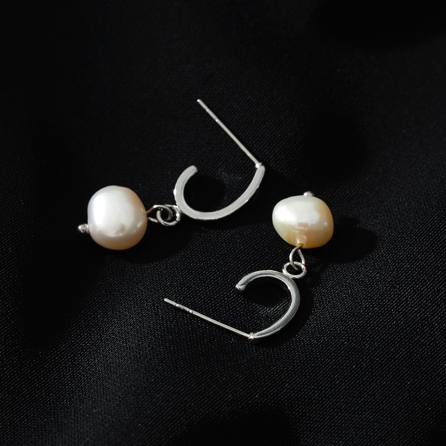 MILANO: Natural Freshwater Pearl J-Bar Drop Earrings in Silver