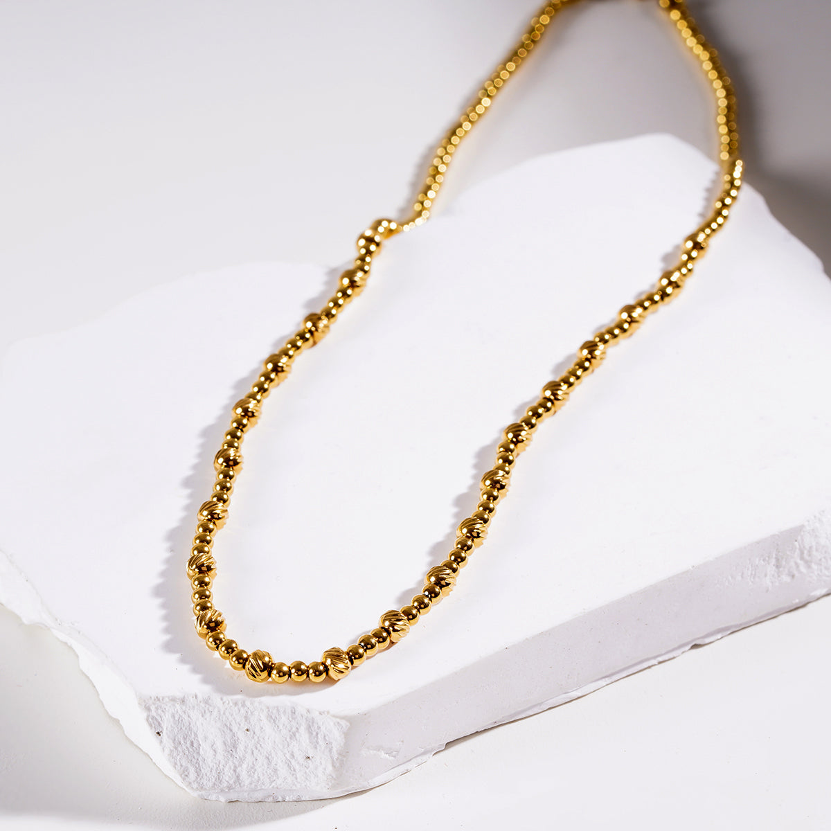 Style MILLIE: Twin-Bead Fusion Gold Chain Necklace