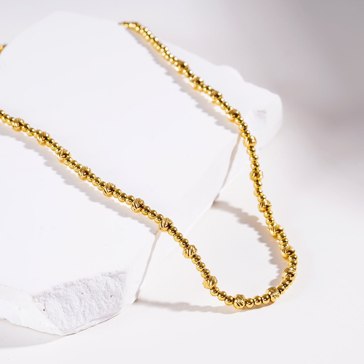 Style MILLIE: Twin-Bead Fusion Gold Chain Necklace