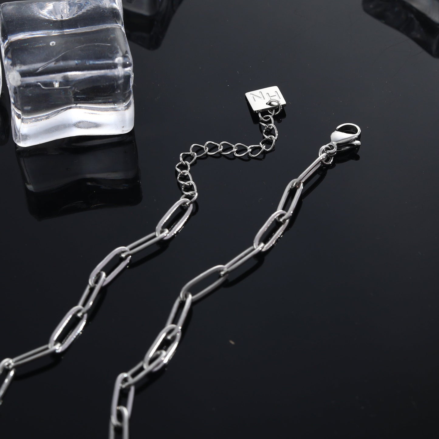 MORNA Paper Clip Chain with Zirconia Accented Geometric Pendant Silver