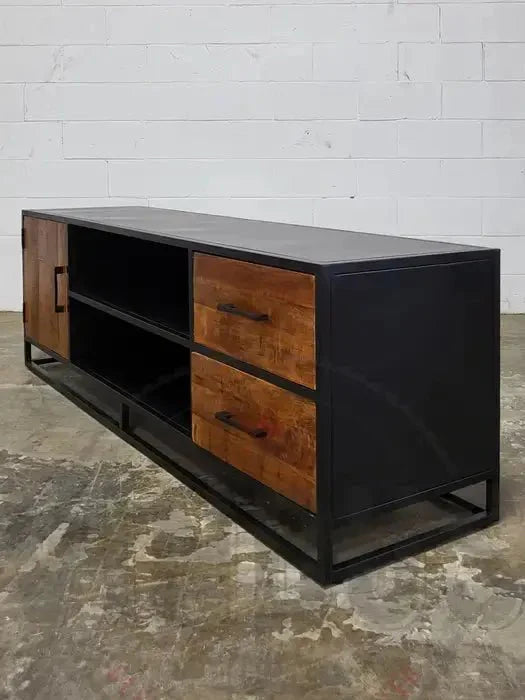 Meuble télé en bois de manguier et structure d'acier noir