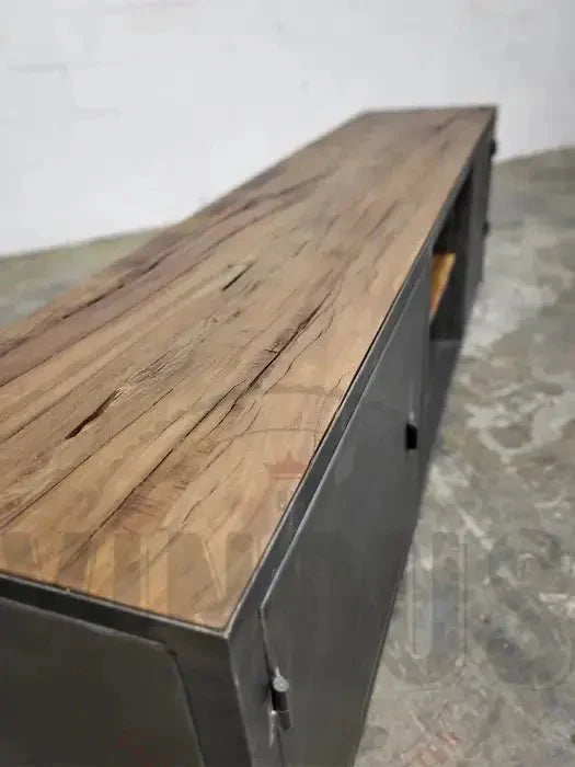 Meuble télé industriel bois antique et acier avec 2 portes style casier