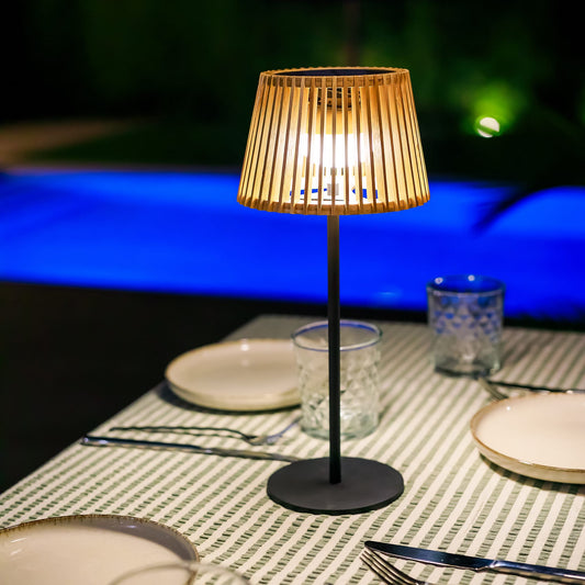 Okinawa<br> Solar-charged Table Lamp