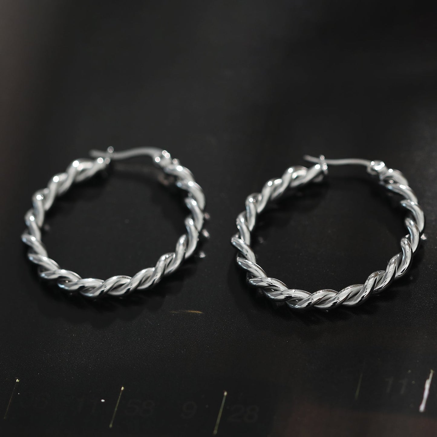 SUKI Twisted Rope Hoop Silver Earrings