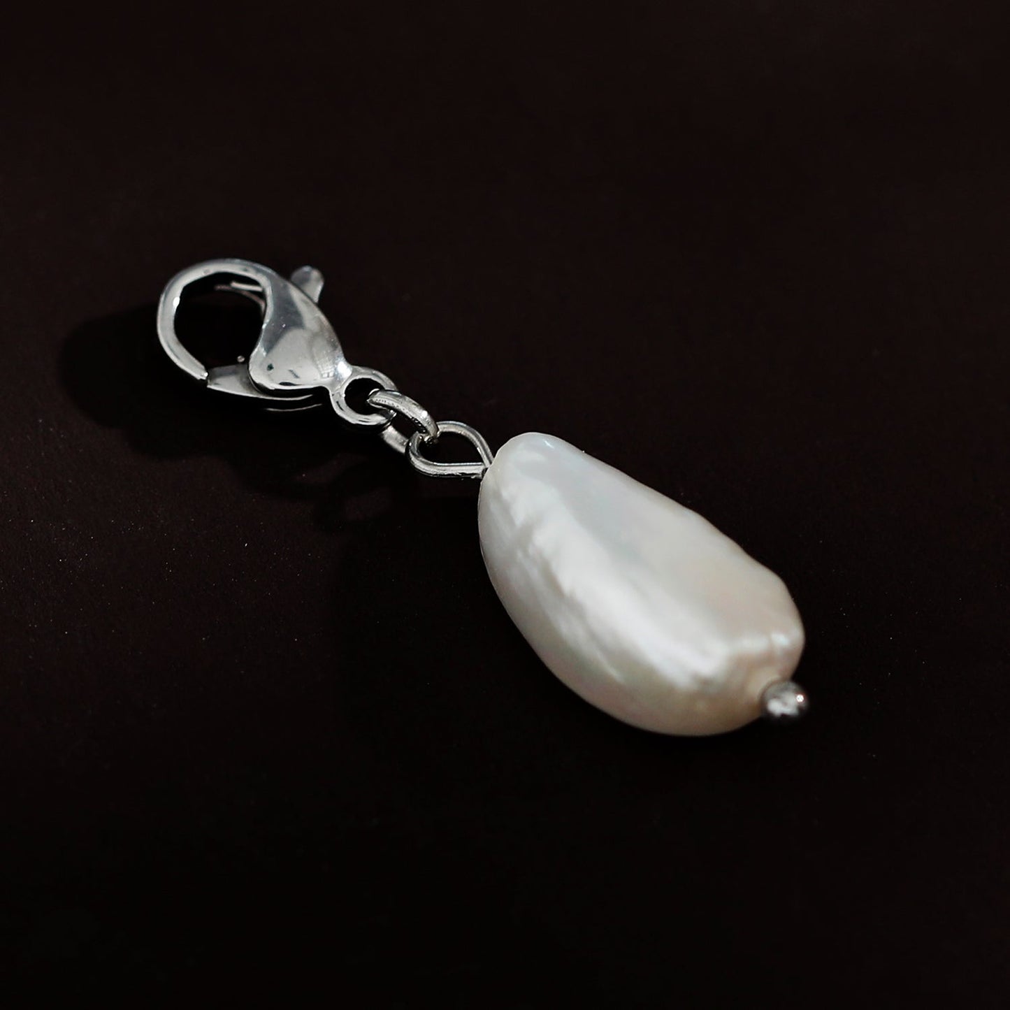 GEMMA: Freshwater Pearl Charm Silver