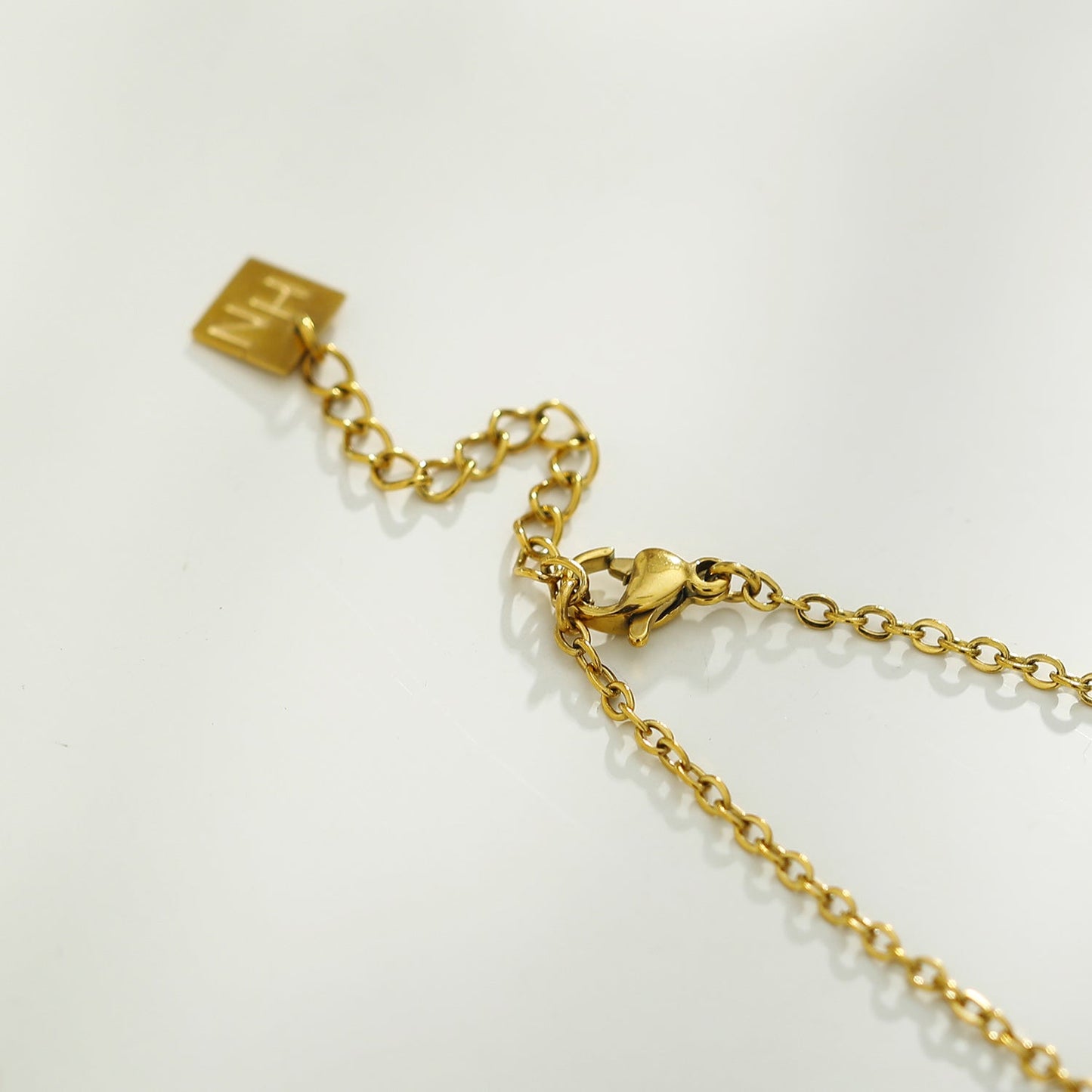 RIBBON: Cancer Fighter Pendant with a Pavé Zirconia Ribbon in Gold
