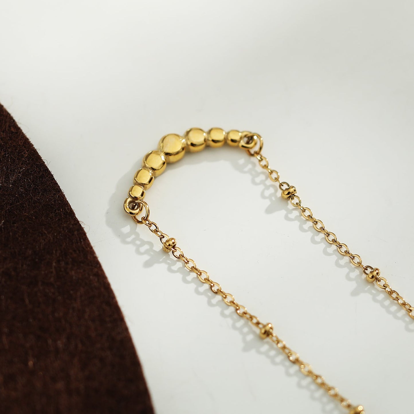KIMI Beaded Gold Chain with Dainty Pavé-Set Zirconia Pendant