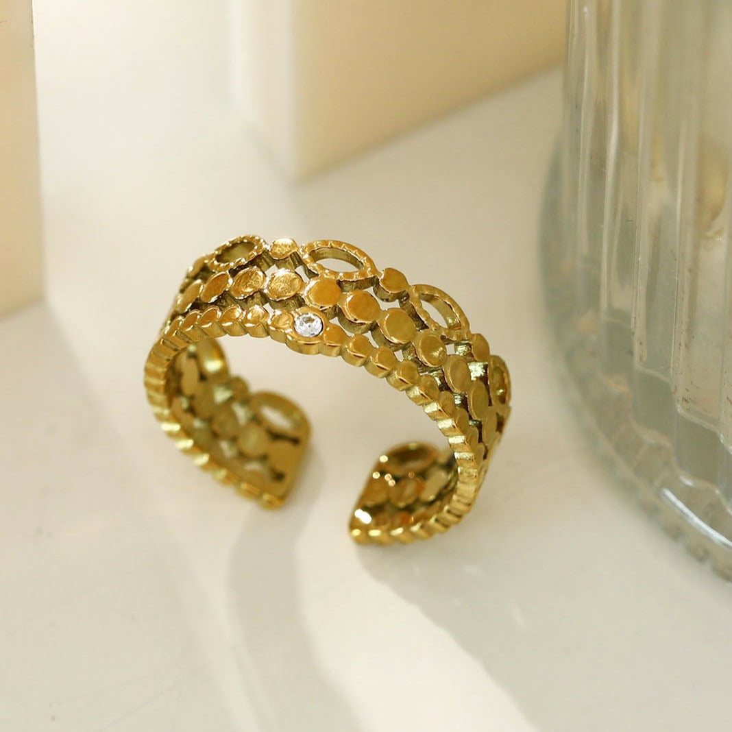 PERLA: Vintage Inspired Multi Staked Ring with Solitaire Zirconia Gemstone