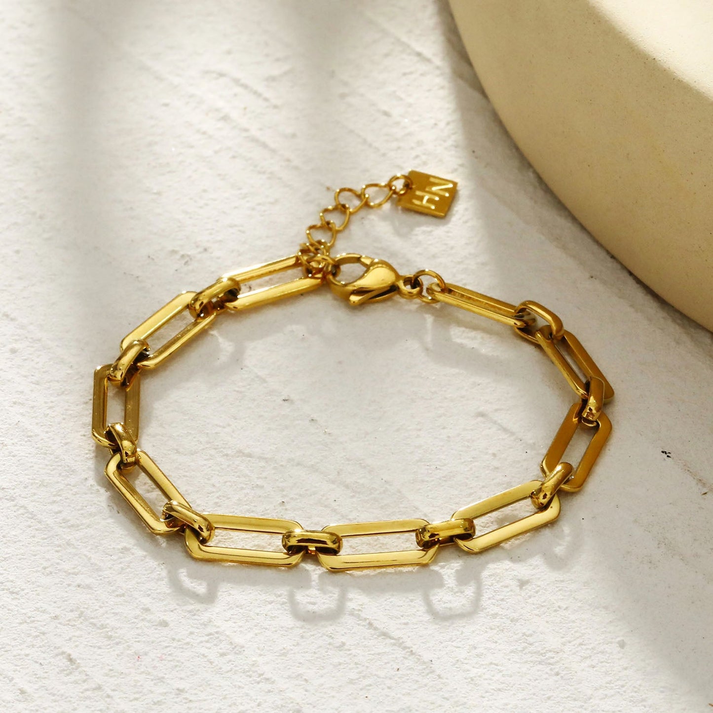 CALAIS Delicate Statement Paper-Clip Link Chain Bracelet