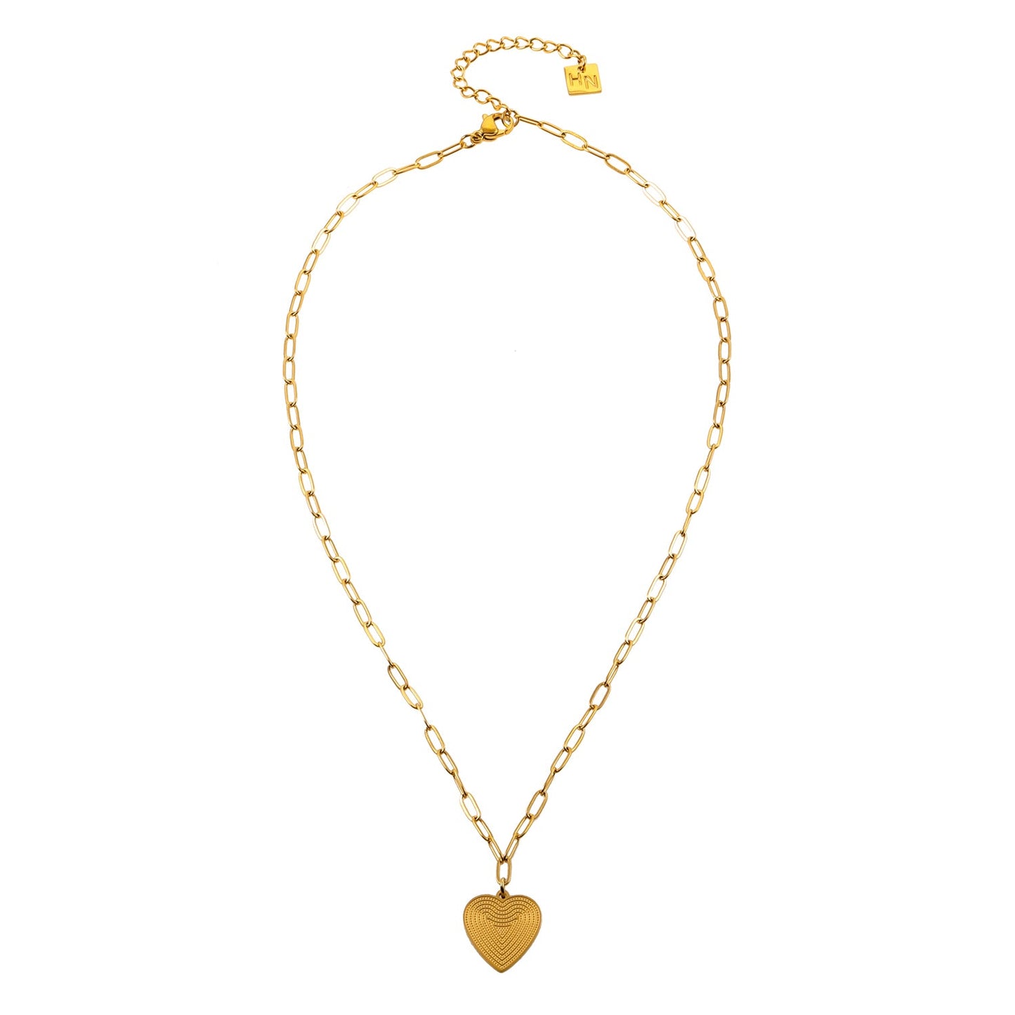 Style ALARA: Mini Paper Clip Chain Anchoring a Patterned Heart Charm in Gold