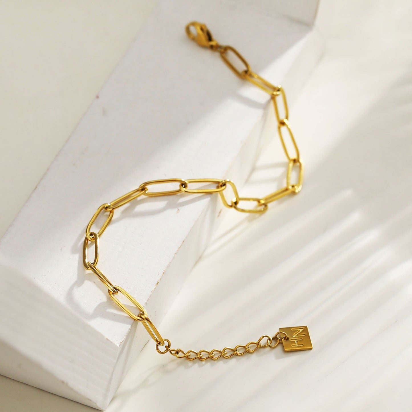 HAKILA: Essential Gold Chain Link Paper-Clip Bracelet