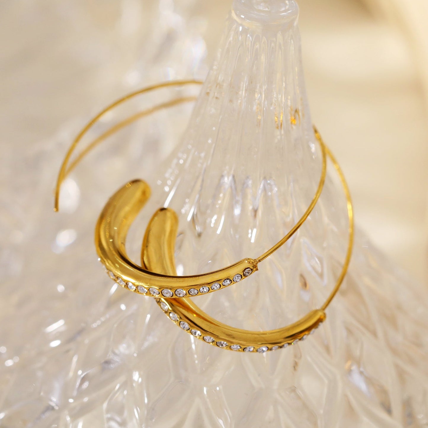 LYSSA: Geometric Hoop Earrings - Curved Elegance with Zirconia Sparkle