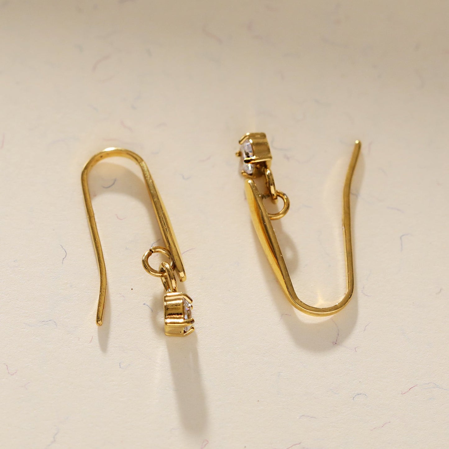 AITANA: Vintage-inspired Tear Drop Earrings with Solitaire Zirconia Gemstone