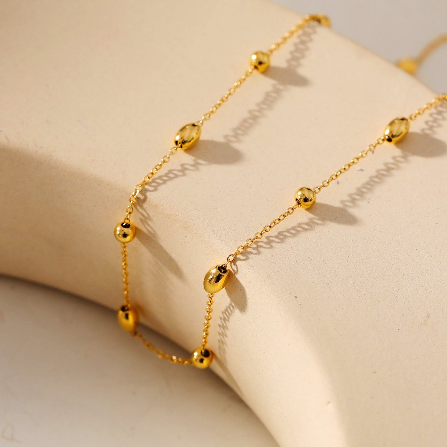 VIGO: Effortless & Essential Oval & Ball Beaded Gold Chain Necklace