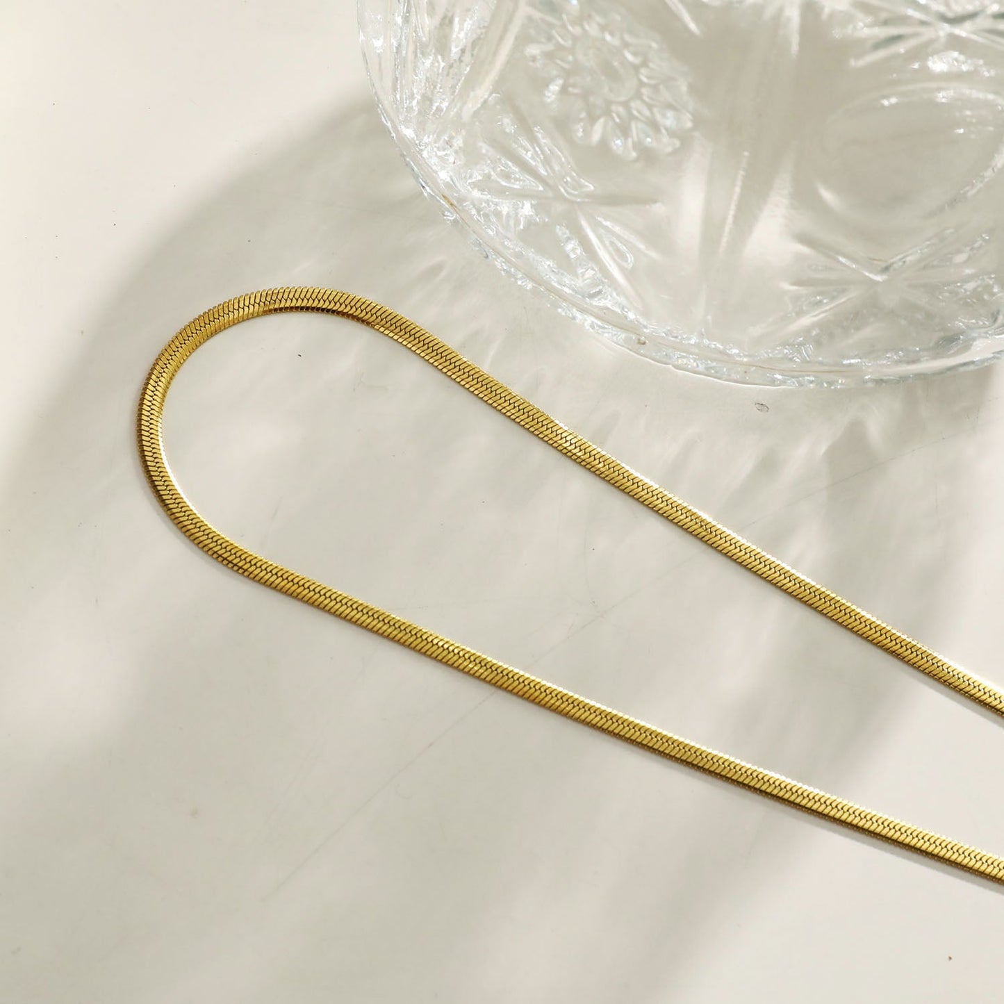 FRYDA Gold: Snake Skin Textured Mid Width Chain Necklace