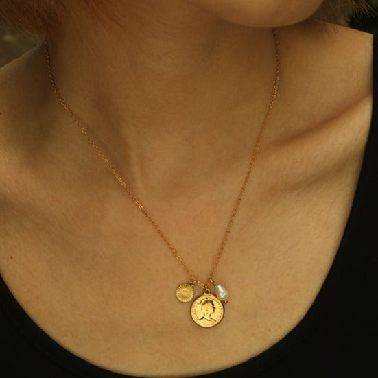 IZABELLA Vintage Charms Necklace