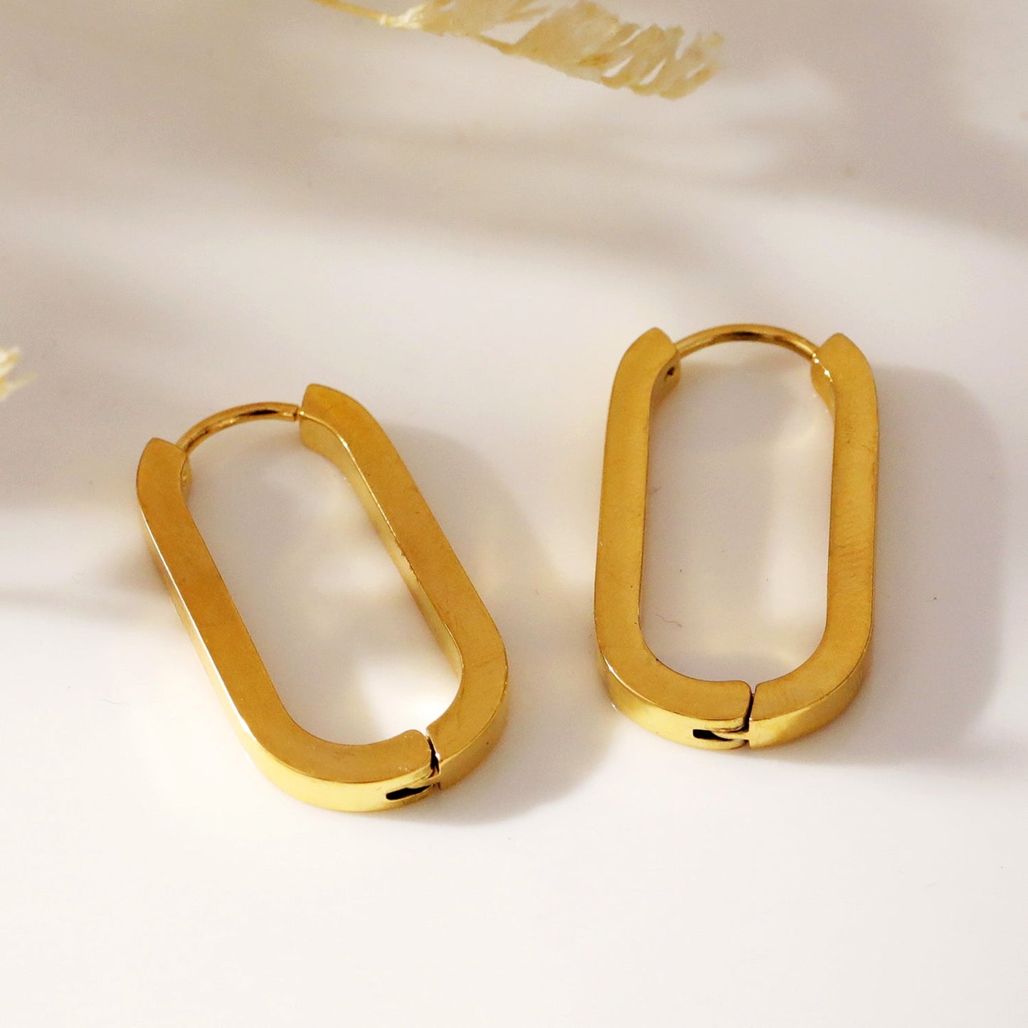 CHANDA Gold: Rounded Corners Rectangular Hoop Earrings