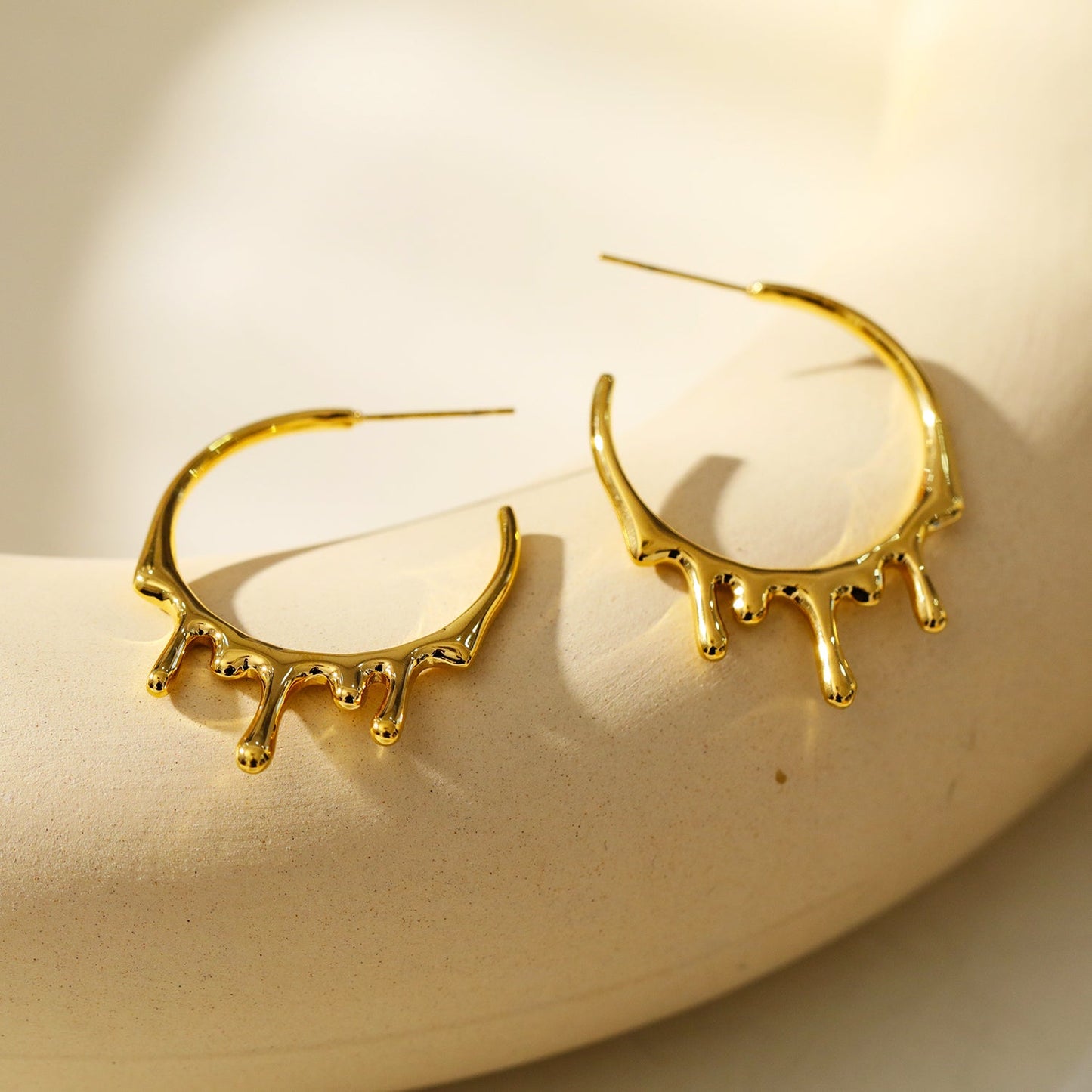VASILIKI: 'Artistry in Motion' Drip-Paint Hoop Earrings