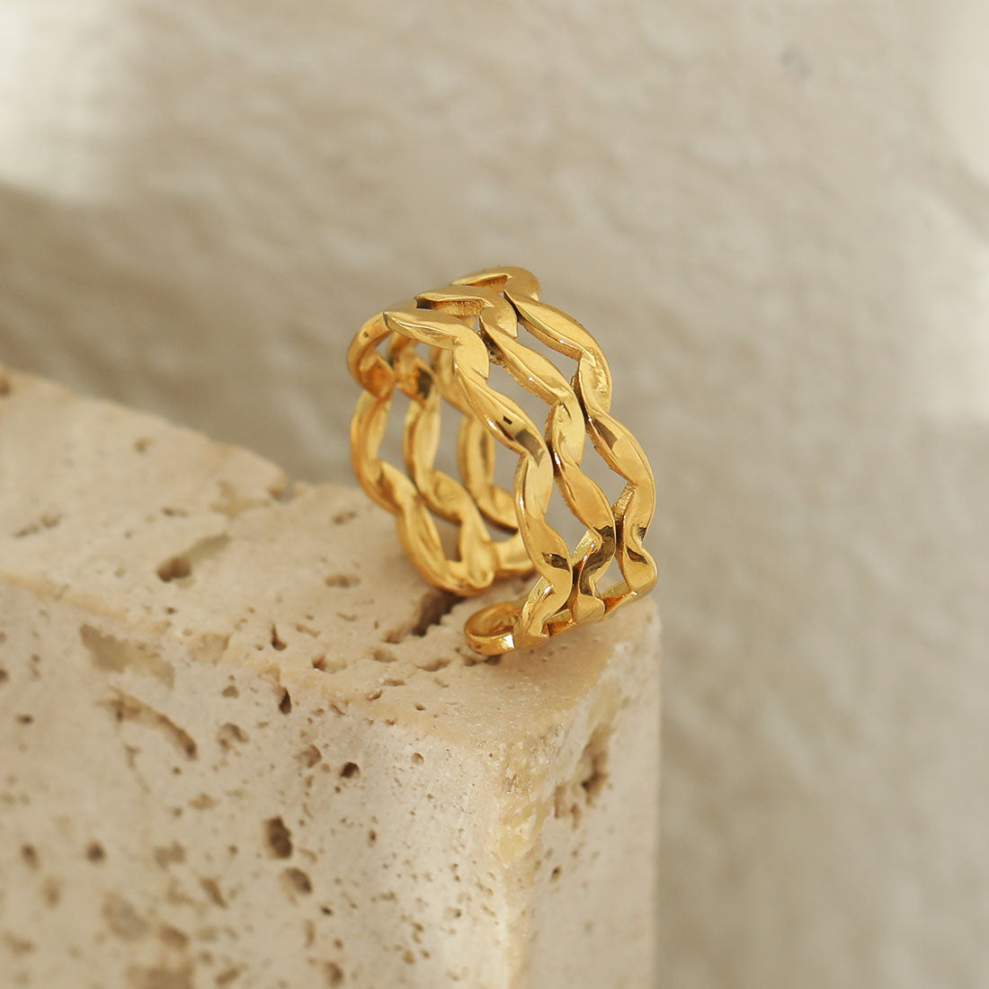PAIGE Triple Stacked Wavy Gold Ring