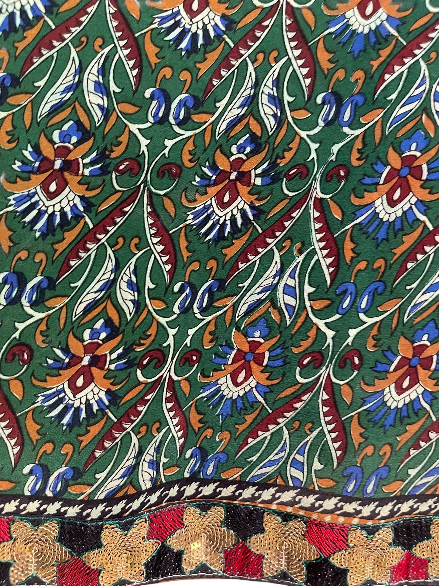 PRC7156 Avatar Pure Silk Versatile Vest