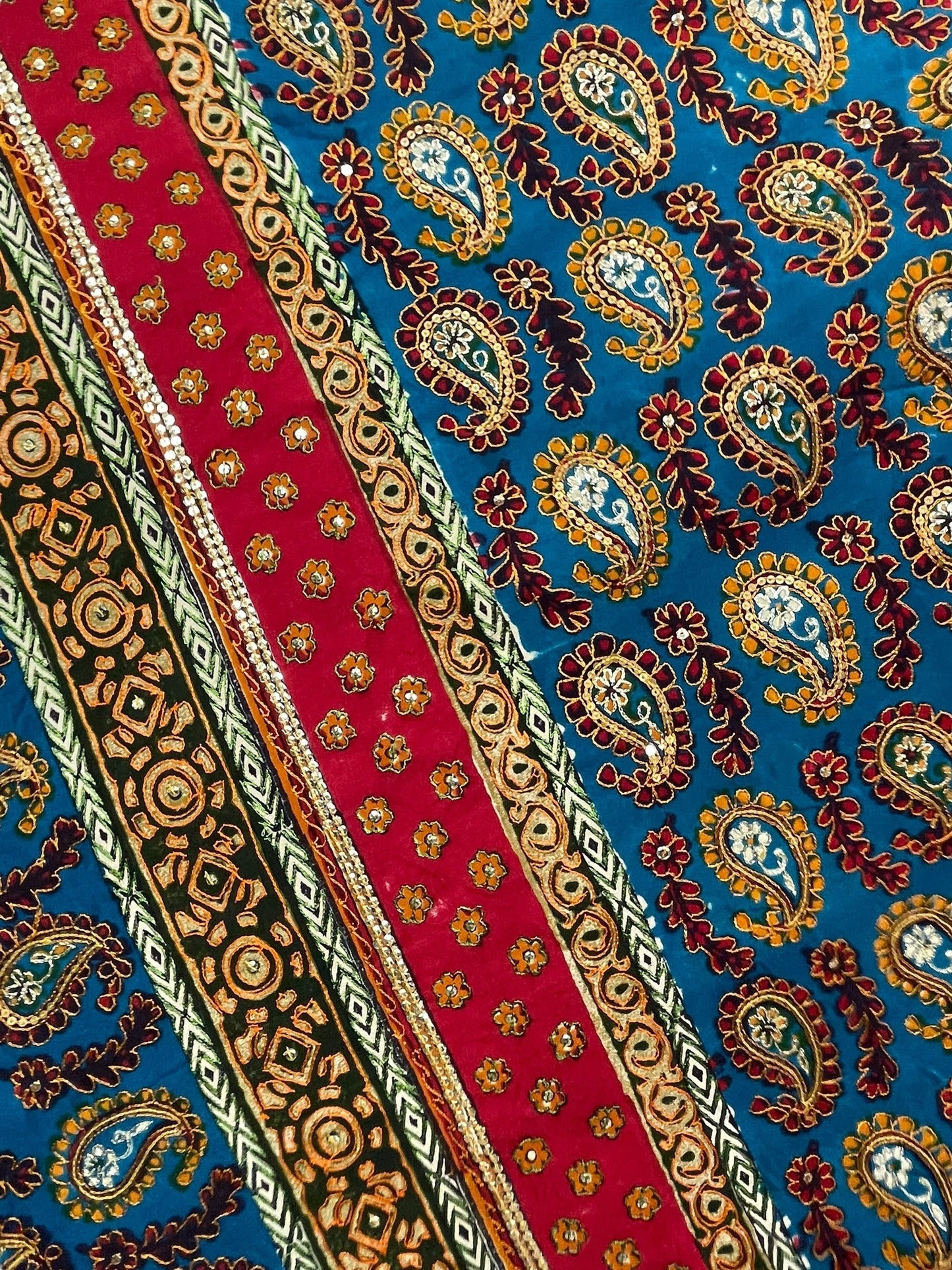 STAFF HOLD PRC7675 Avatar Pure Silk Maxi Dress with Belt