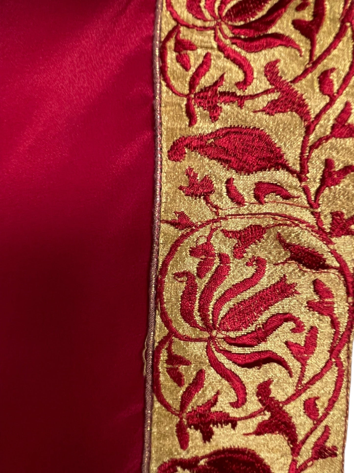 PRC6391 Avatar Pure Silk Side Slit Top