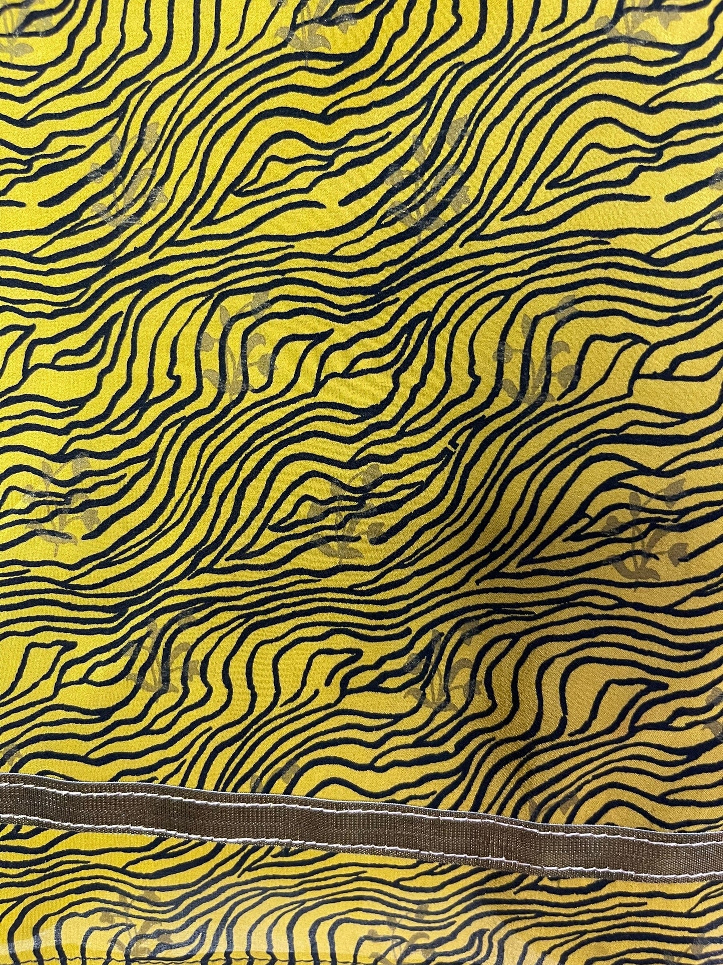 PRC6925 Avatar Pure Silk Versatile Vest