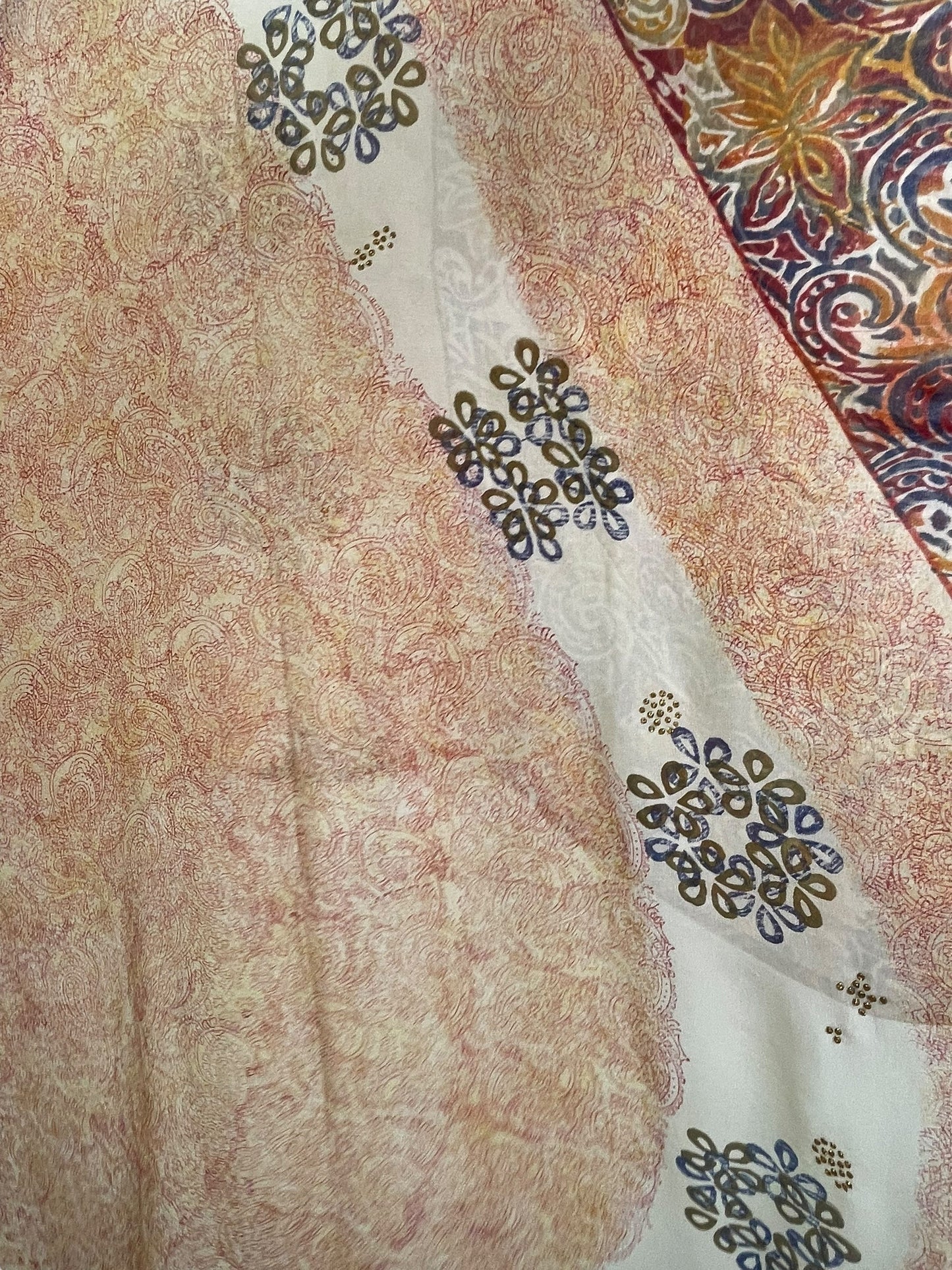 PRG7714 Sheer Avatar Pure Silk Hi Lo Top