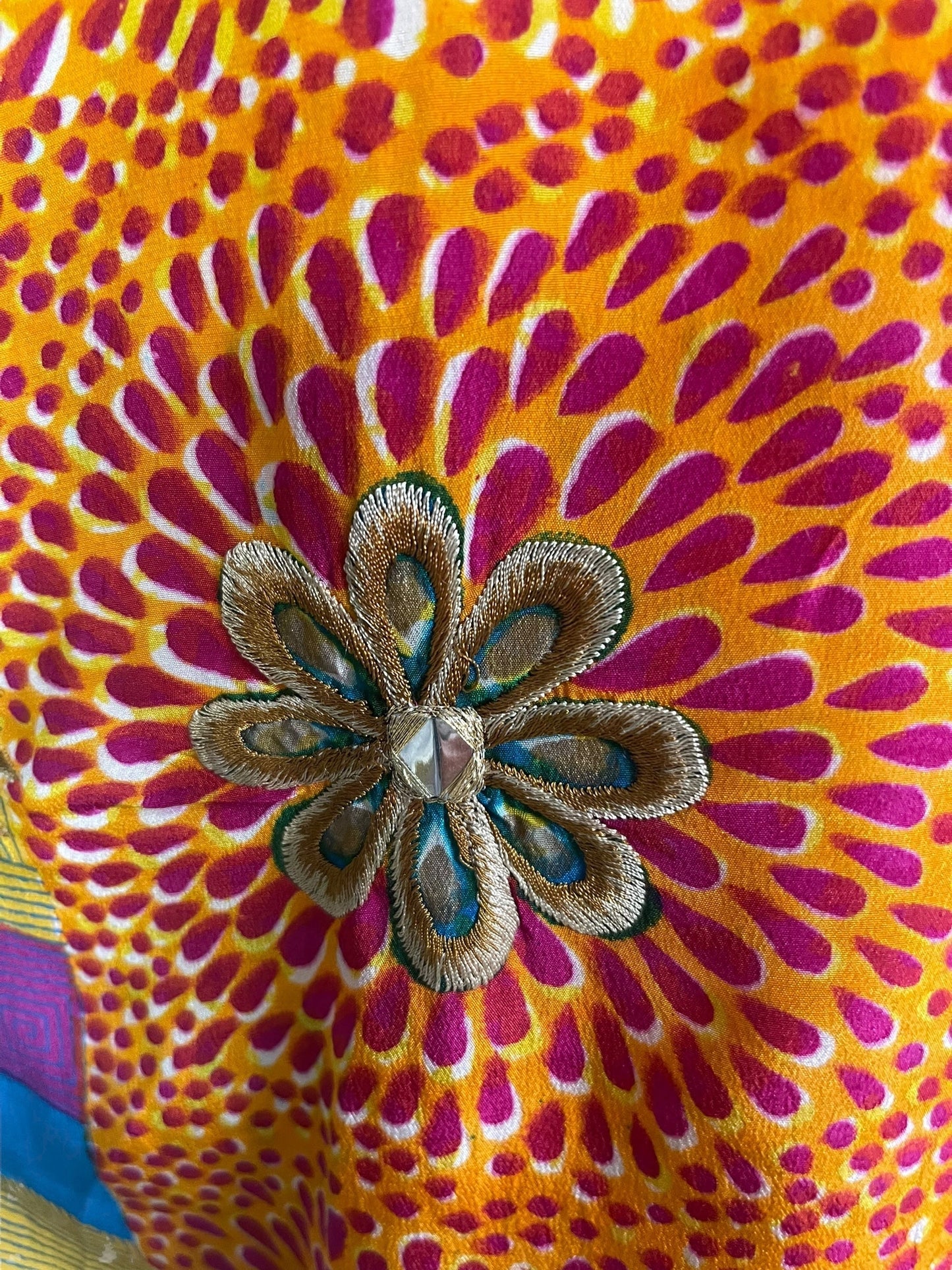 PRC6415 Avatar Pure Silk Side Slit Top