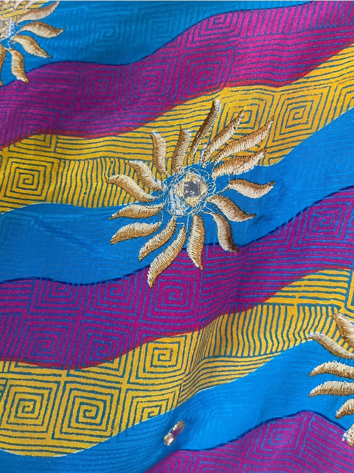 PRC6415 Avatar Pure Silk Side Slit Top