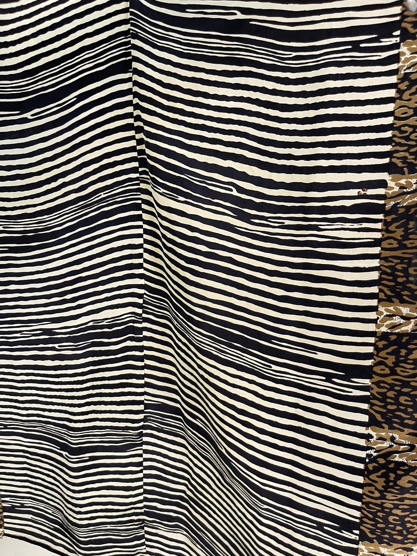 PRC7279 Avatar Pure Silk Cardigan