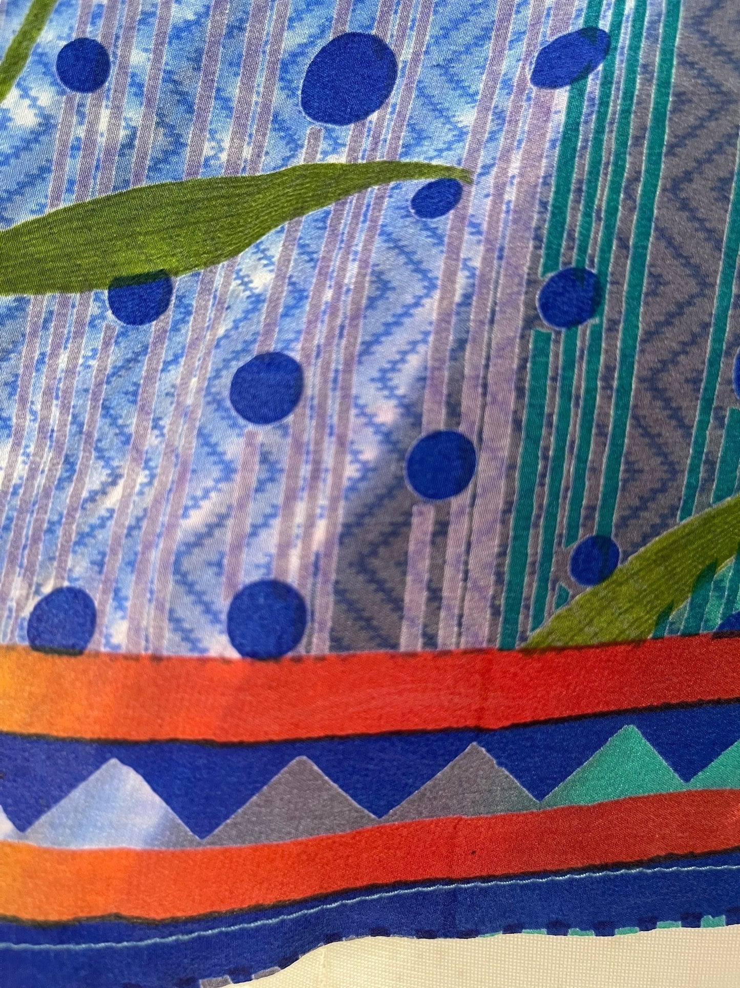 PRC6727 Avatar Pure Silk Kimono-Sleeved Top