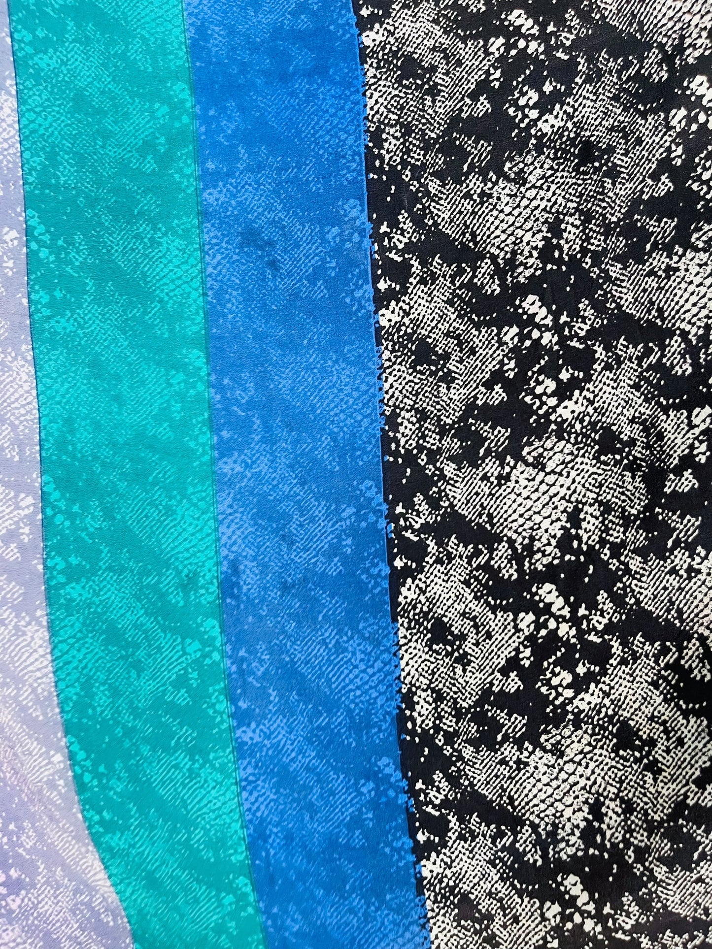 PRC7295 Avatar Pure Silk Kimono-Sleeved Top